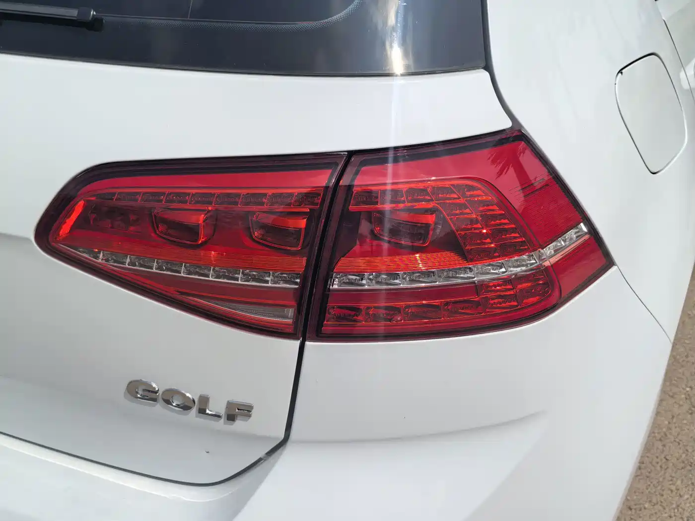 Photo 16 - Volkswagen Golf