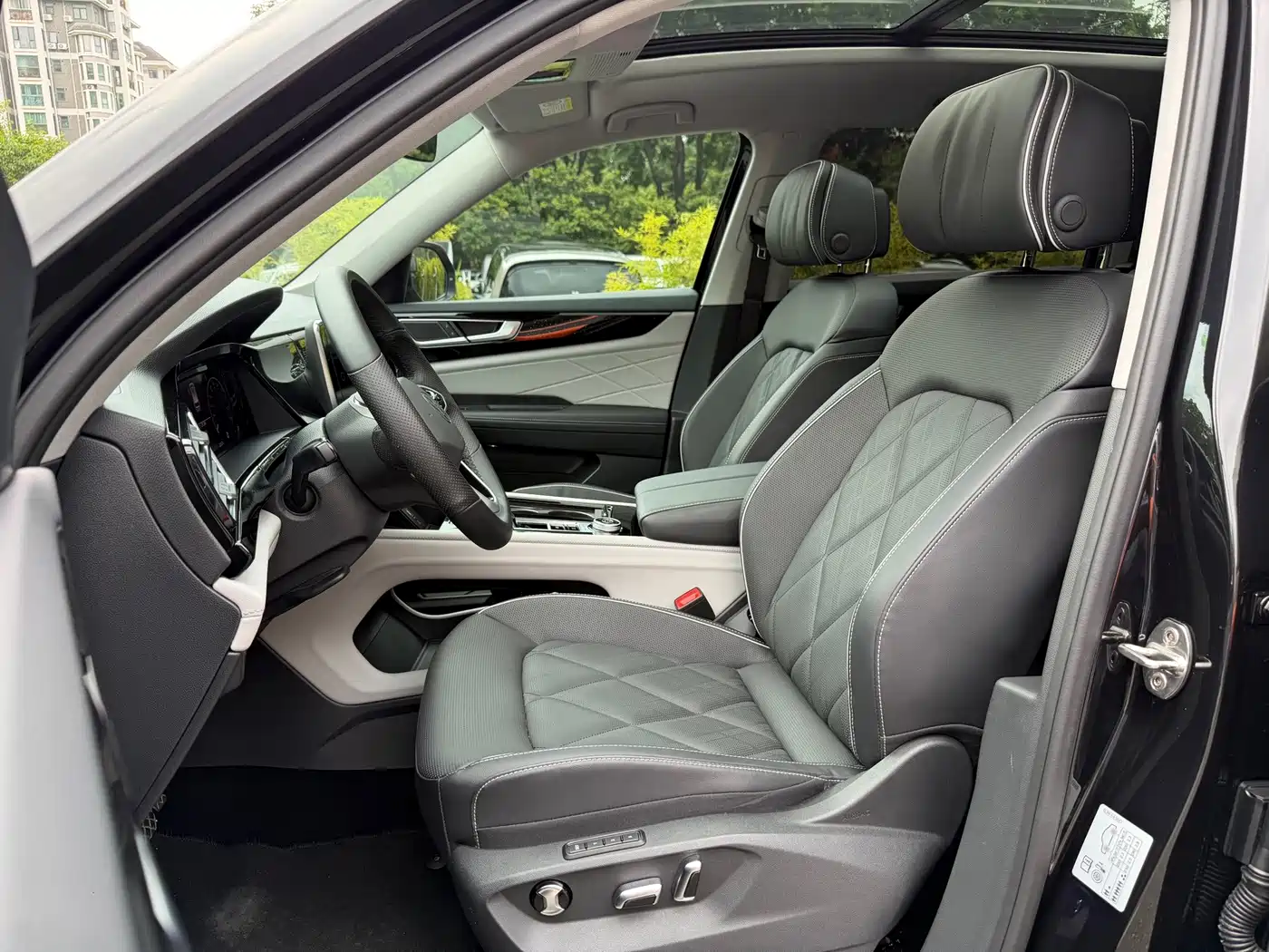 Volkswagen Teramont 2025 2024 380TSI 4WD Dragon Glory Edition