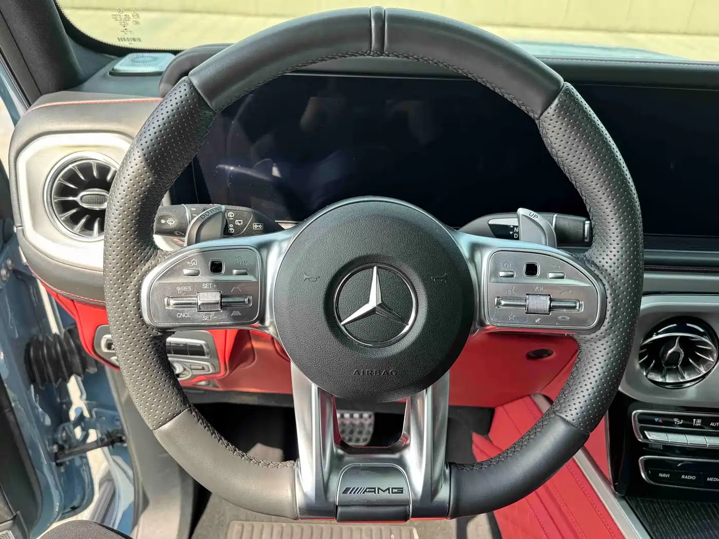 Mercedes-Benz G-Class фото 10