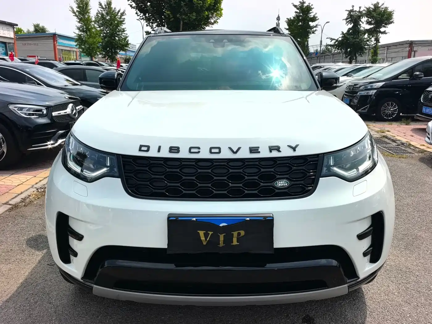 Фото 2 - Land Rover Discovery