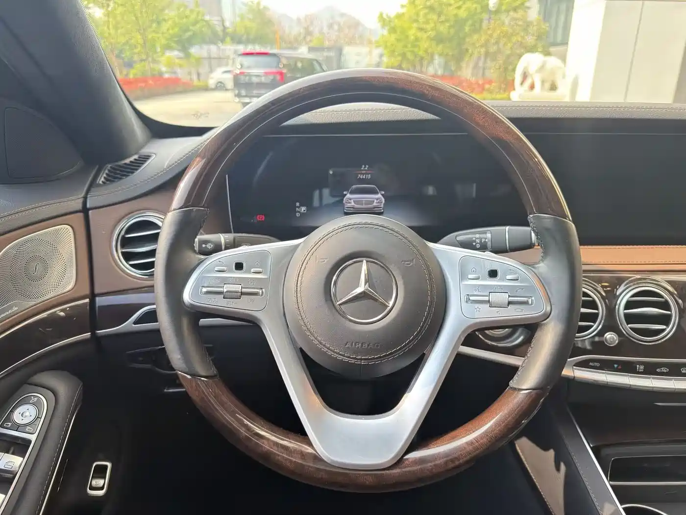 Mercedes-Benz S-Class 2020 S 350 L Premium Edition Collector's Version фото 16
