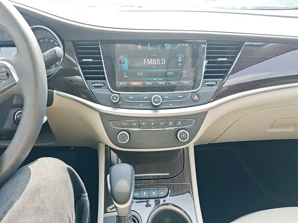 Buick Verano 2018 Sedan 15S Automatic Leading фото 13