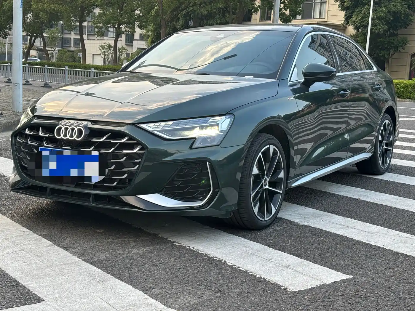 Audi A3 2026 2025 Facelift A3L Limousine 35TFSI Flying Spur Premium