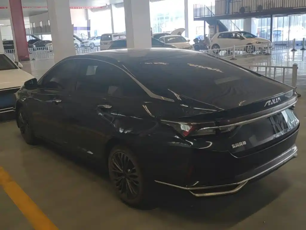 Dongfeng Aeolus Yixuan MAX 2021 2021 1.5T Super Cool Dad Edition