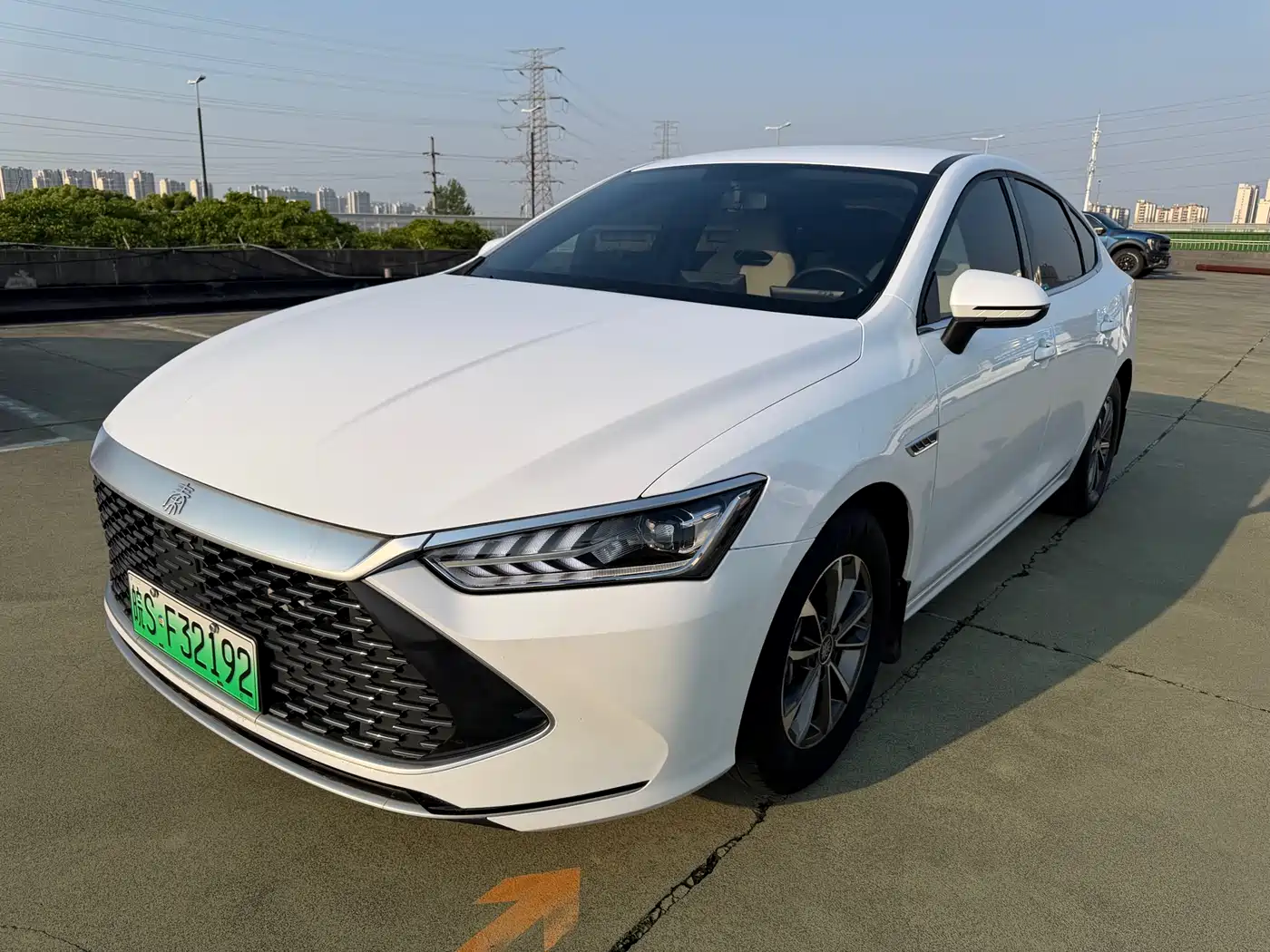 BYD Qin PLUS 2023 Champion Edition DM-i 55KM Leading