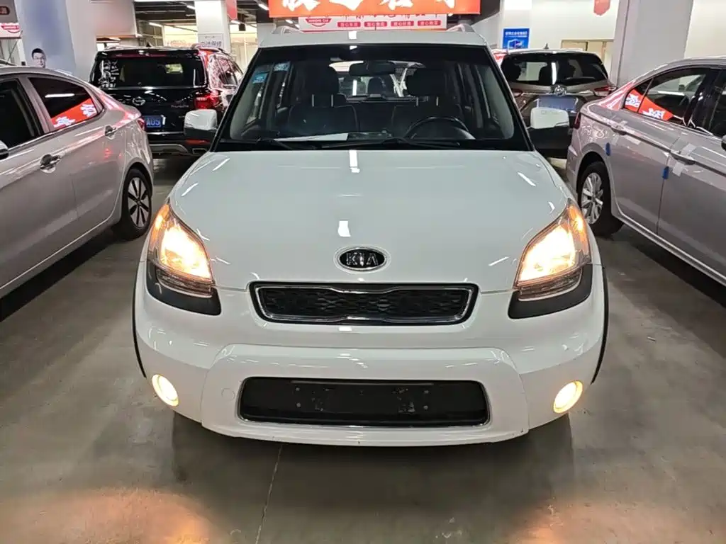 Kia Soul 2016 2013 1.6L AT Premium