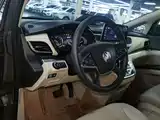Фото 10 - Buick GL8