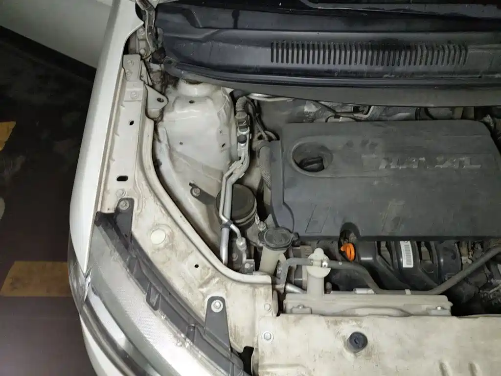 Haval H1 2015 1.5L AMT Urban фото 23