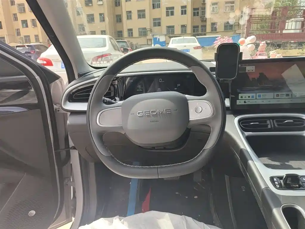 Geely Galaxy Starry Wish 2026 Edition 310km Youth Version фото 11