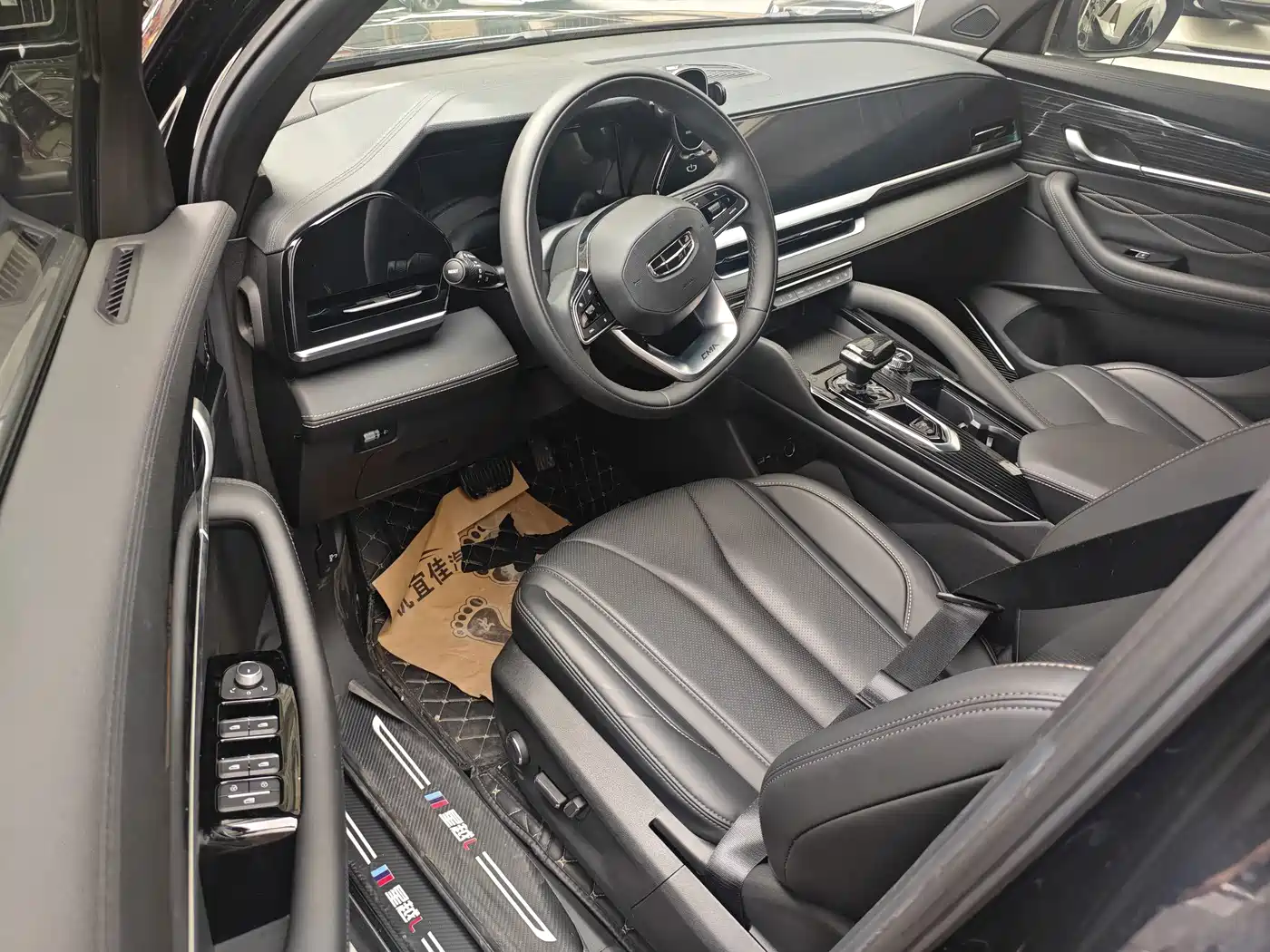 Geely Monjaro 2025 2025 Oriental Glory 2.0TD Automatic Star Collector Edition