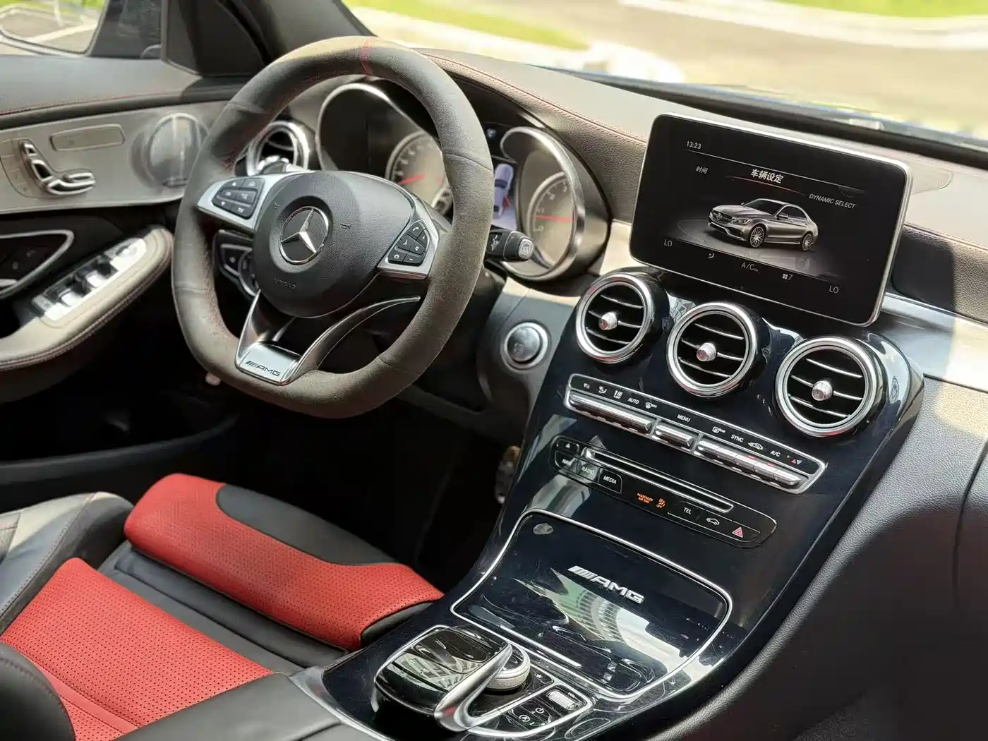 Mercedes-Benz C-Class AMG 2017 AMG C 63 фото 10