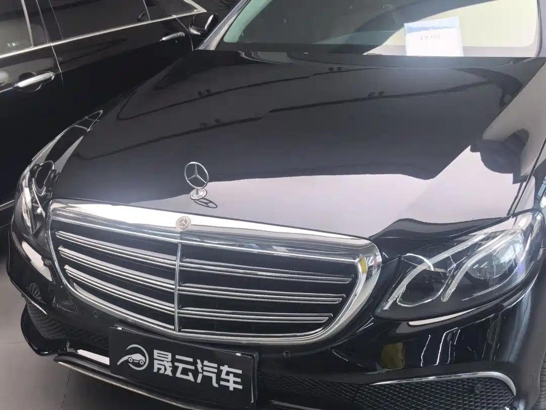 Mercedes-Benz E-Class 2020 Model E 260 L Sport фото 11