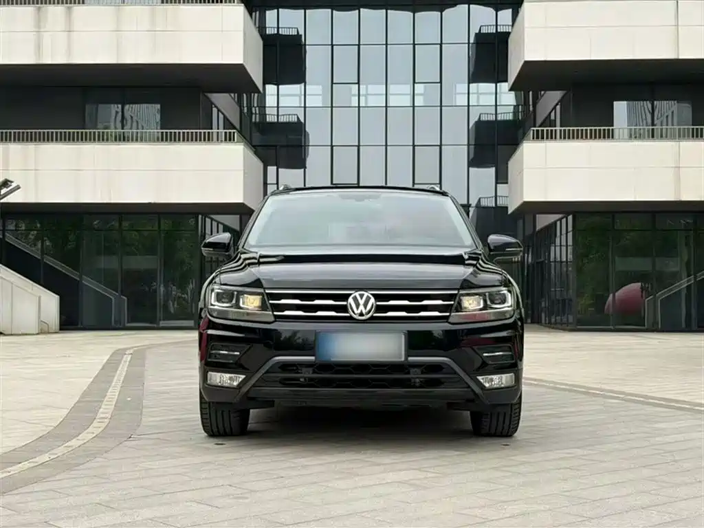 Volkswagen Tiguan L 2019 330TSI Auto 2WD Smart Luxury Edition China V фото 4
