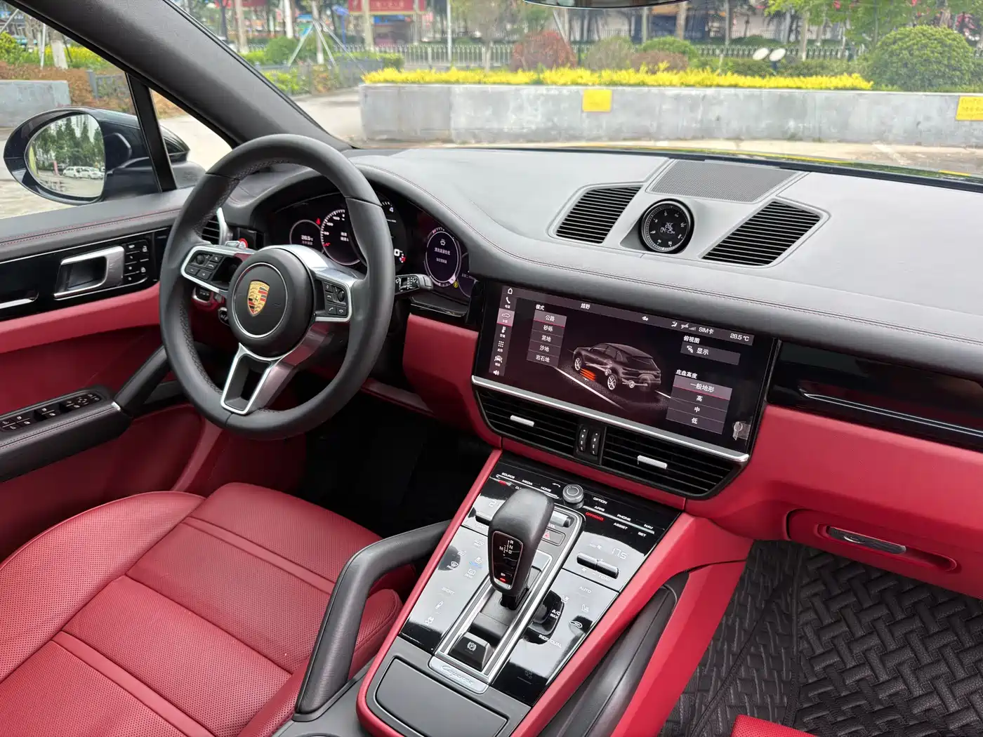 Porsche Cayenne 2019 Cayenne 3.0T фото 12