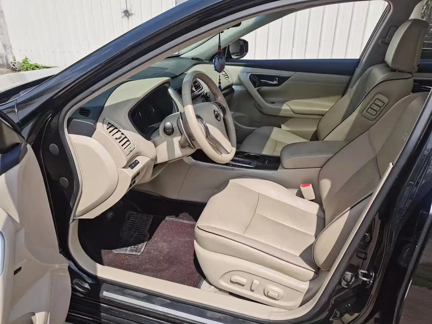 Фото 4 - Nissan Teana