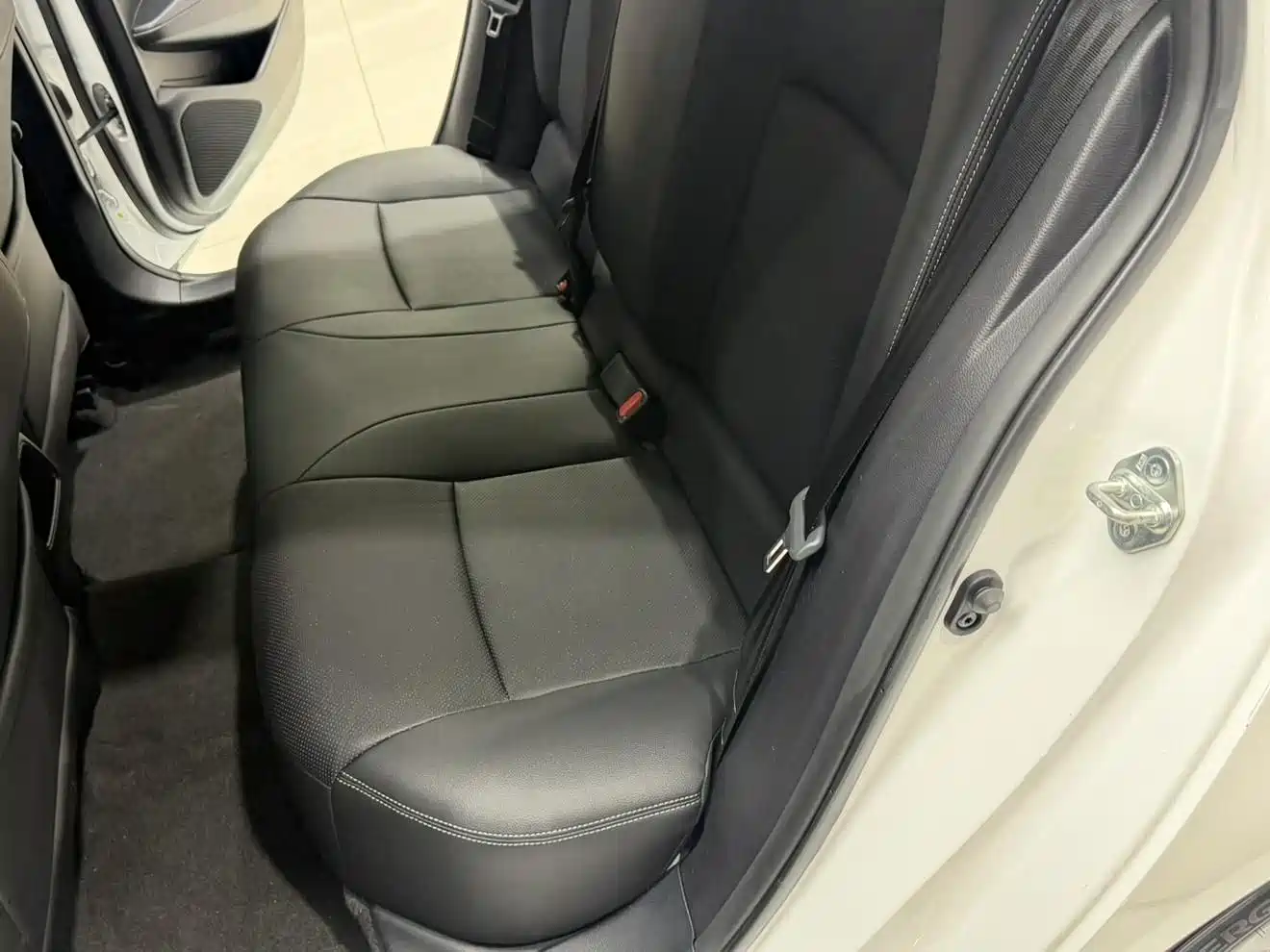 Toyota Corolla 2023 1.2T Elite Edition фото 19