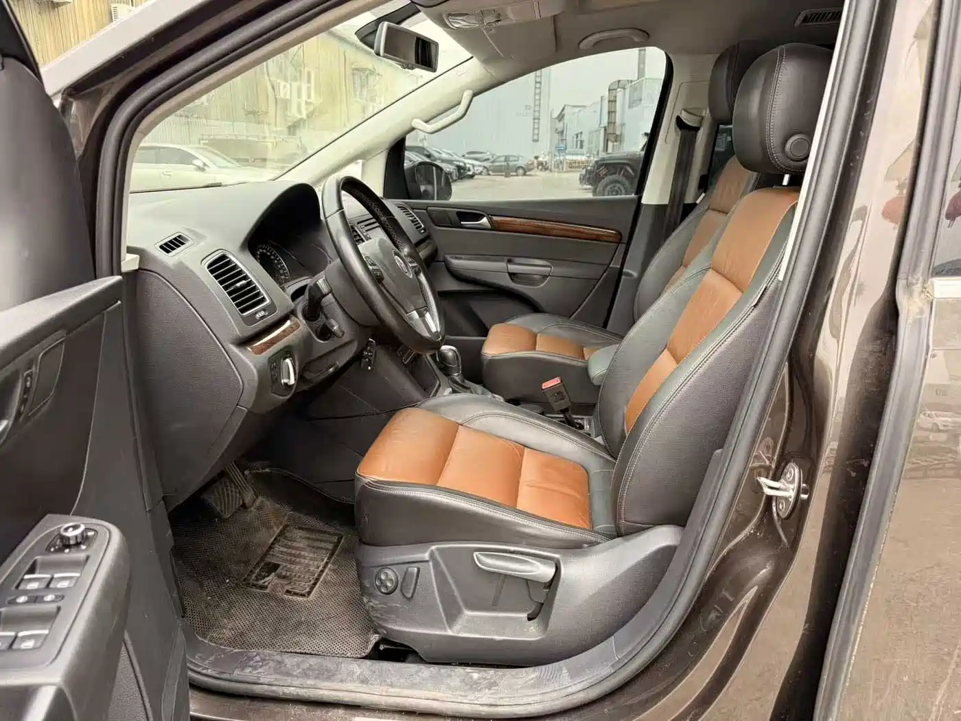 Volkswagen Sharan 2015 2013 1.8TSI Comfort