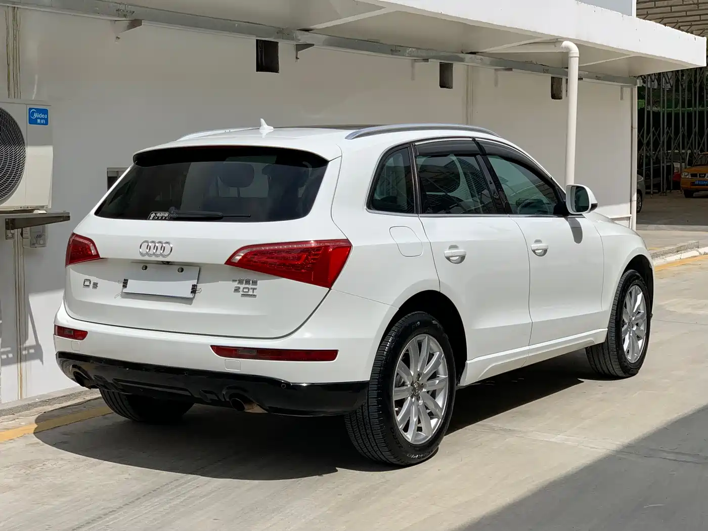 Audi Q5 2010 2010 2.0TFSI Luxury