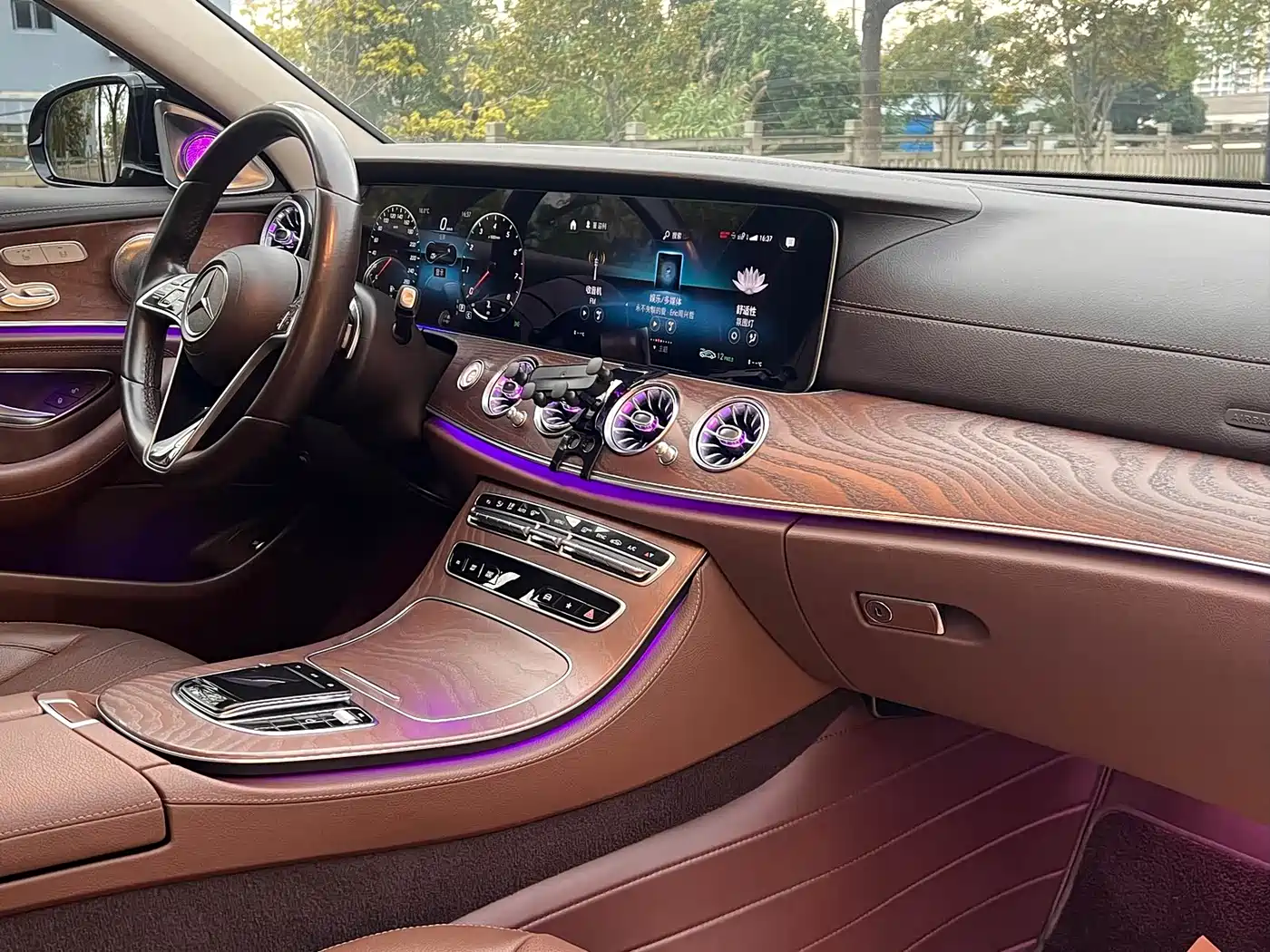 Mercedes-Benz E-Class 2021 E 300 L Fashion фото 10
