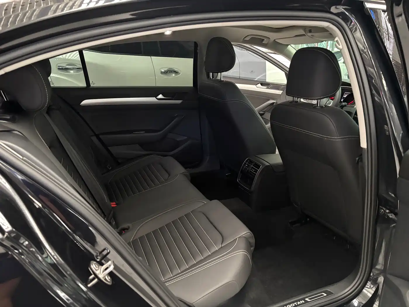 Volkswagen Magotan 2020 280TSI DSG Comfort фото 9