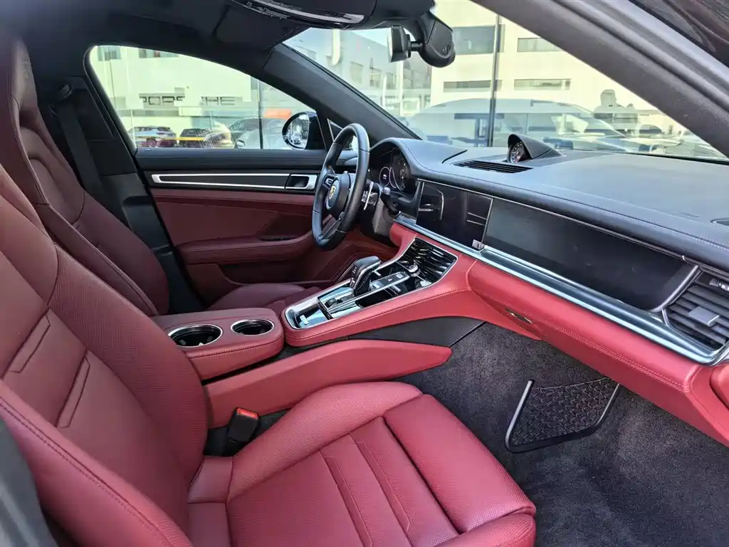 Porsche Panamera 2023 Facelift Panamera Executive Long Wheelbase Platinum Edition 2.9T фото 25