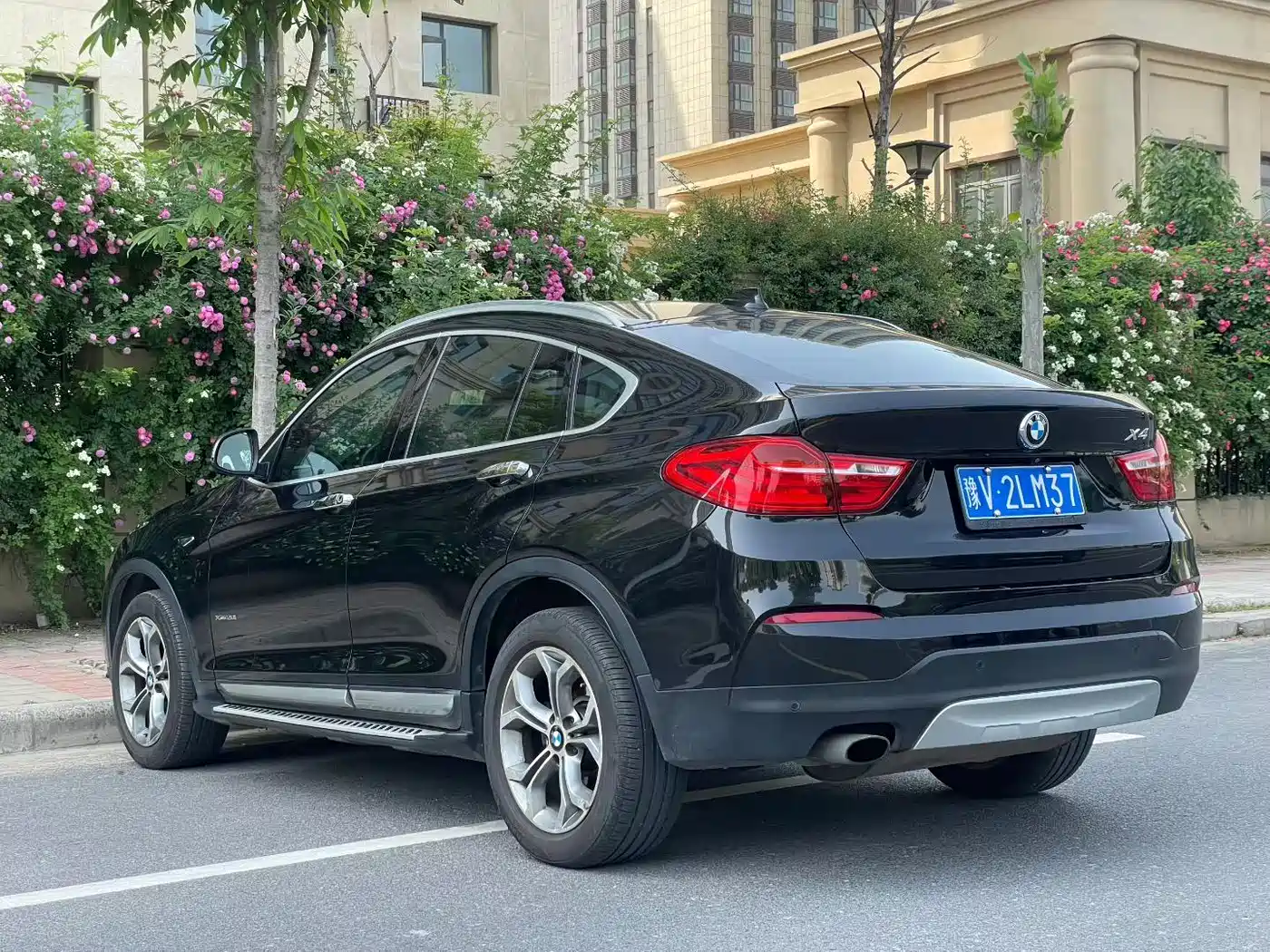 BMW X4 2014 xDrive20i X Design Package фото 9