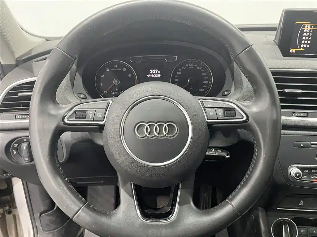 Audi Q3 2018 30 TFSI Fashion Collector's Edition фото 7