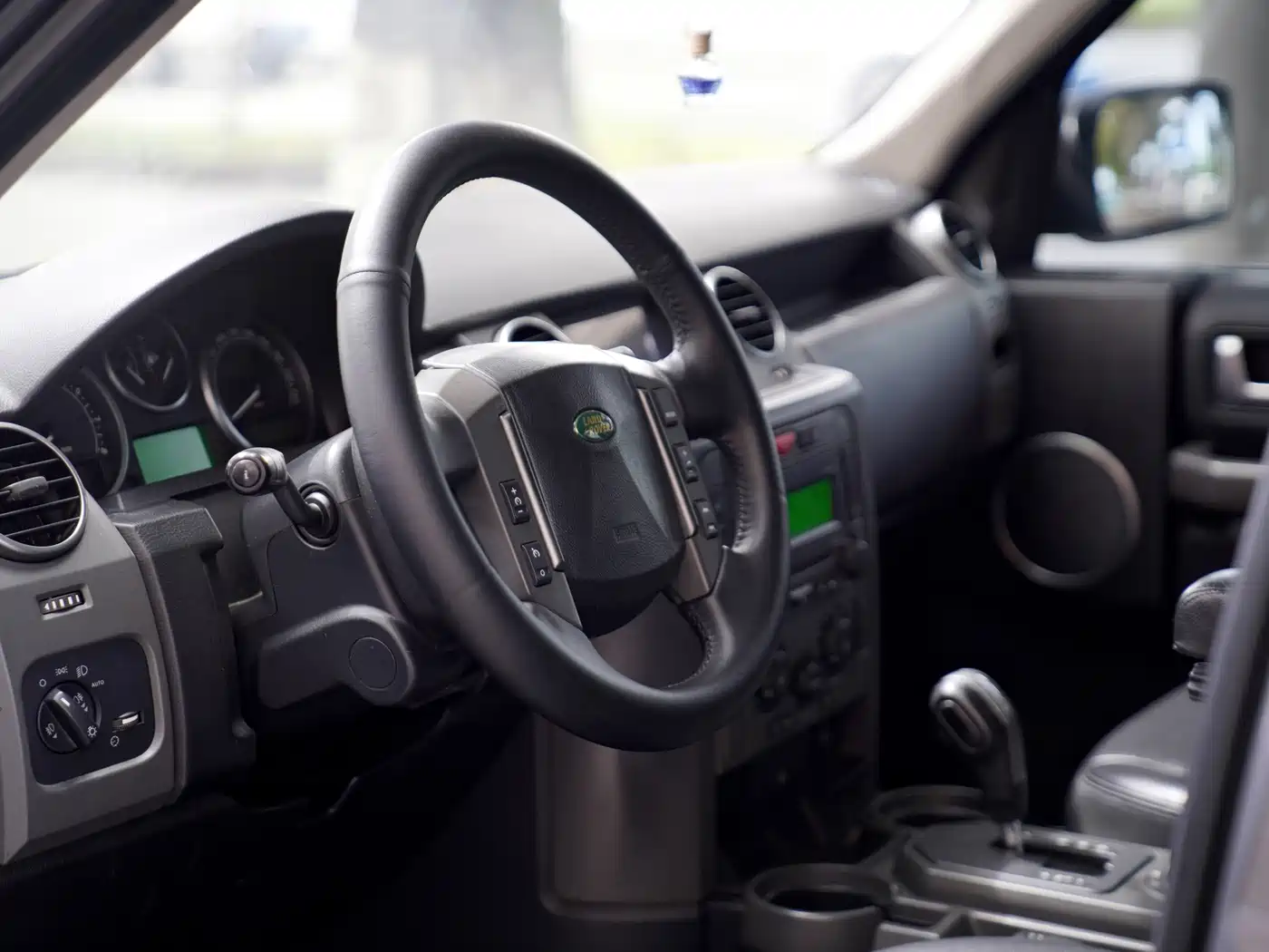 Фото 8 - Land Rover Discovery