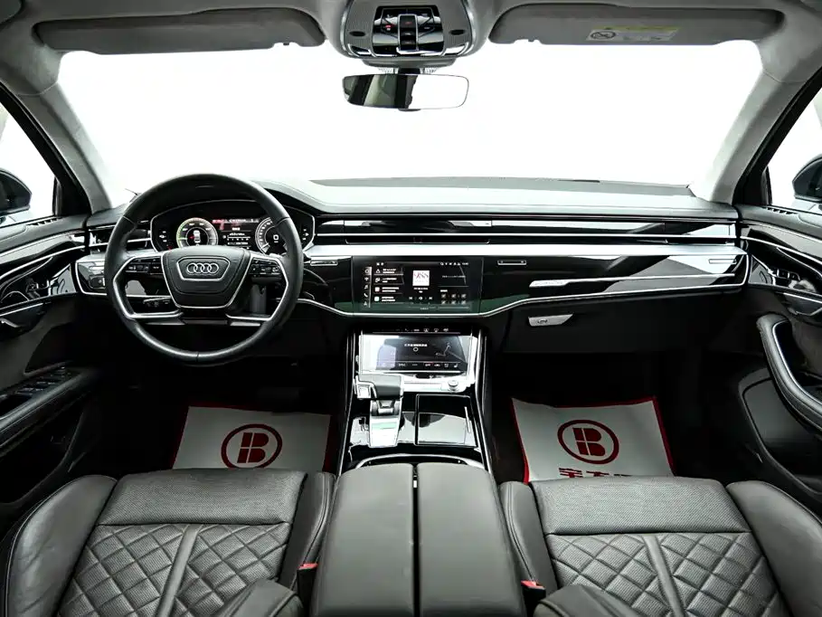 Audi A8 New Energy 2022 A8L 60 TFSIe quattro Collector's Edition фото 14