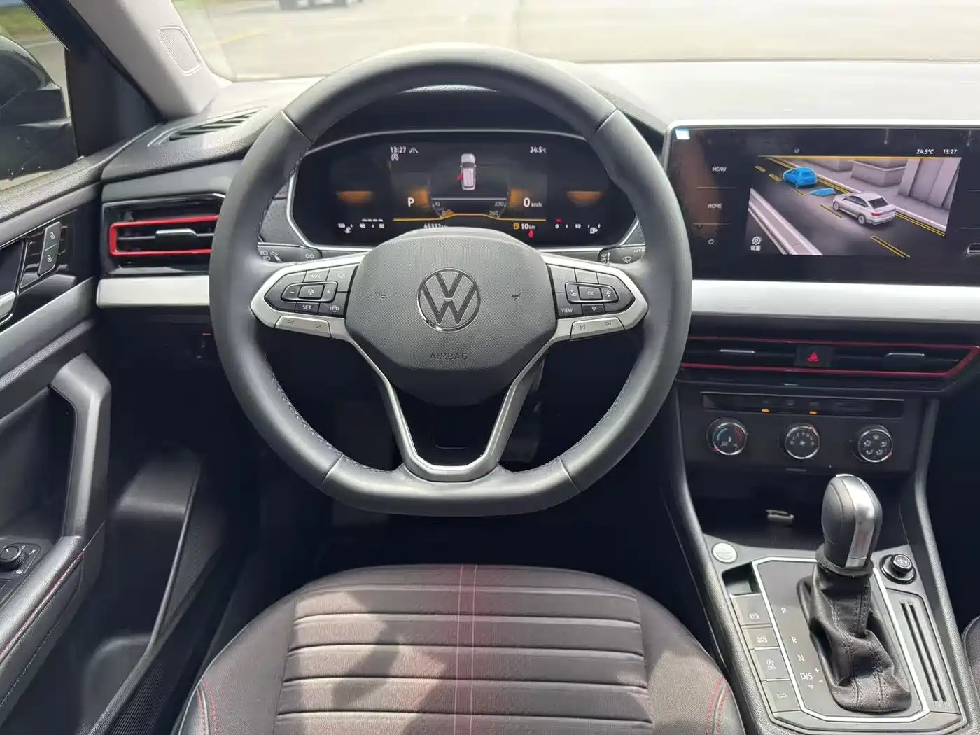 Volkswagen Lavida 2023 300TSI DSG Starlight Full Comfort Edition фото 5