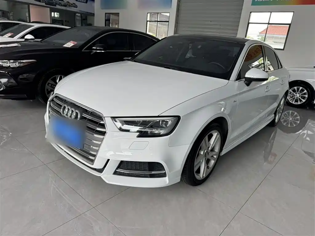 Audi A3 2020 Limousine 35 TFSI Fashion China VI фото 3