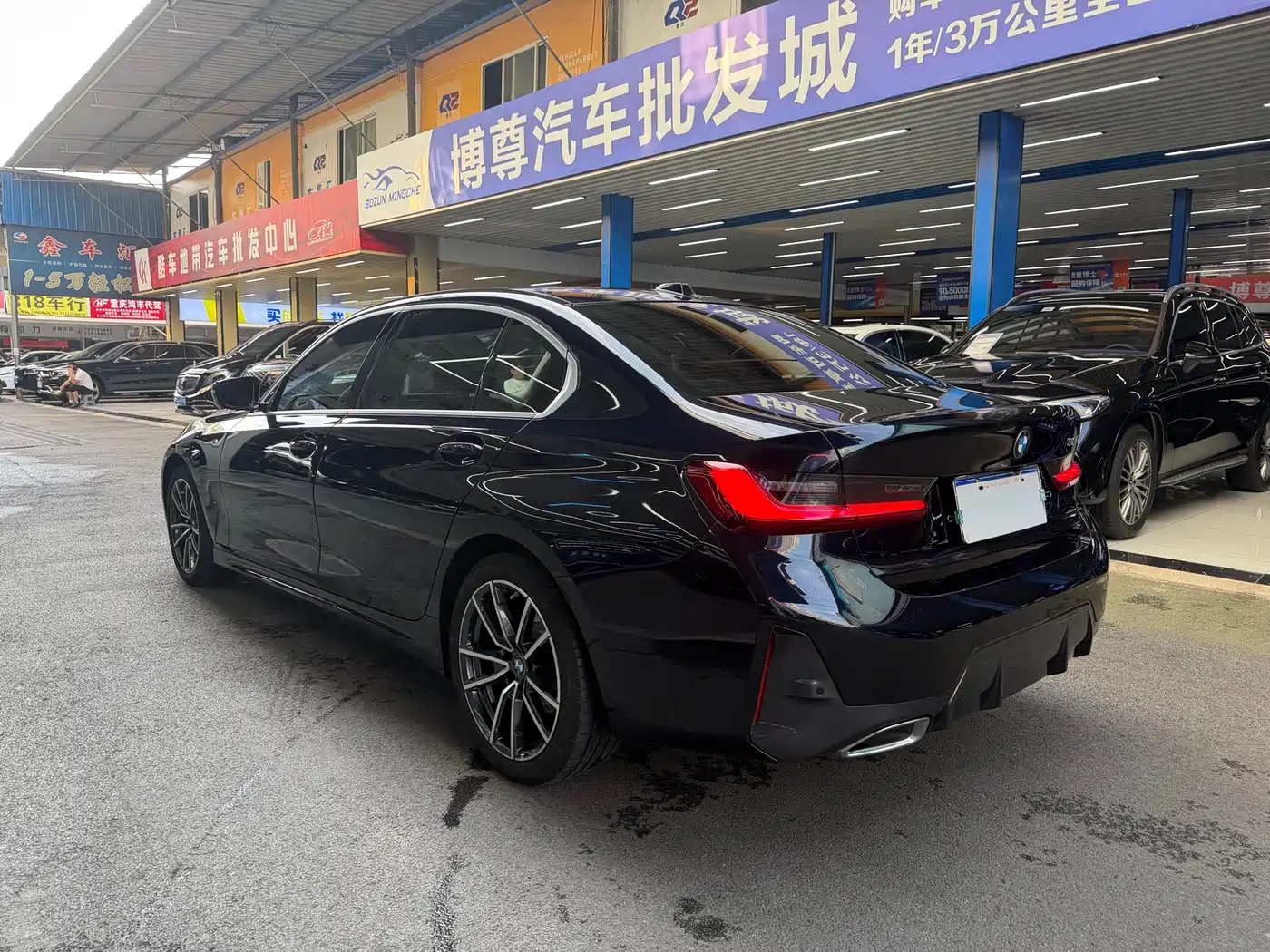 BMW 3 Series 2023 325Li M Sport Package фото 22