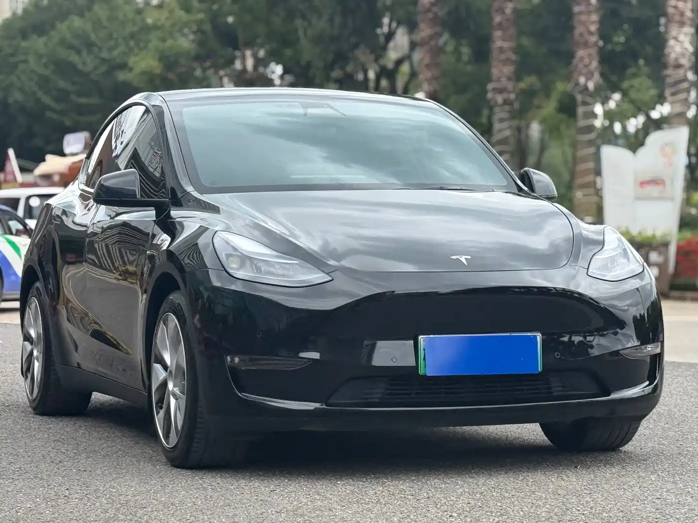 Tesla Model Y 2021