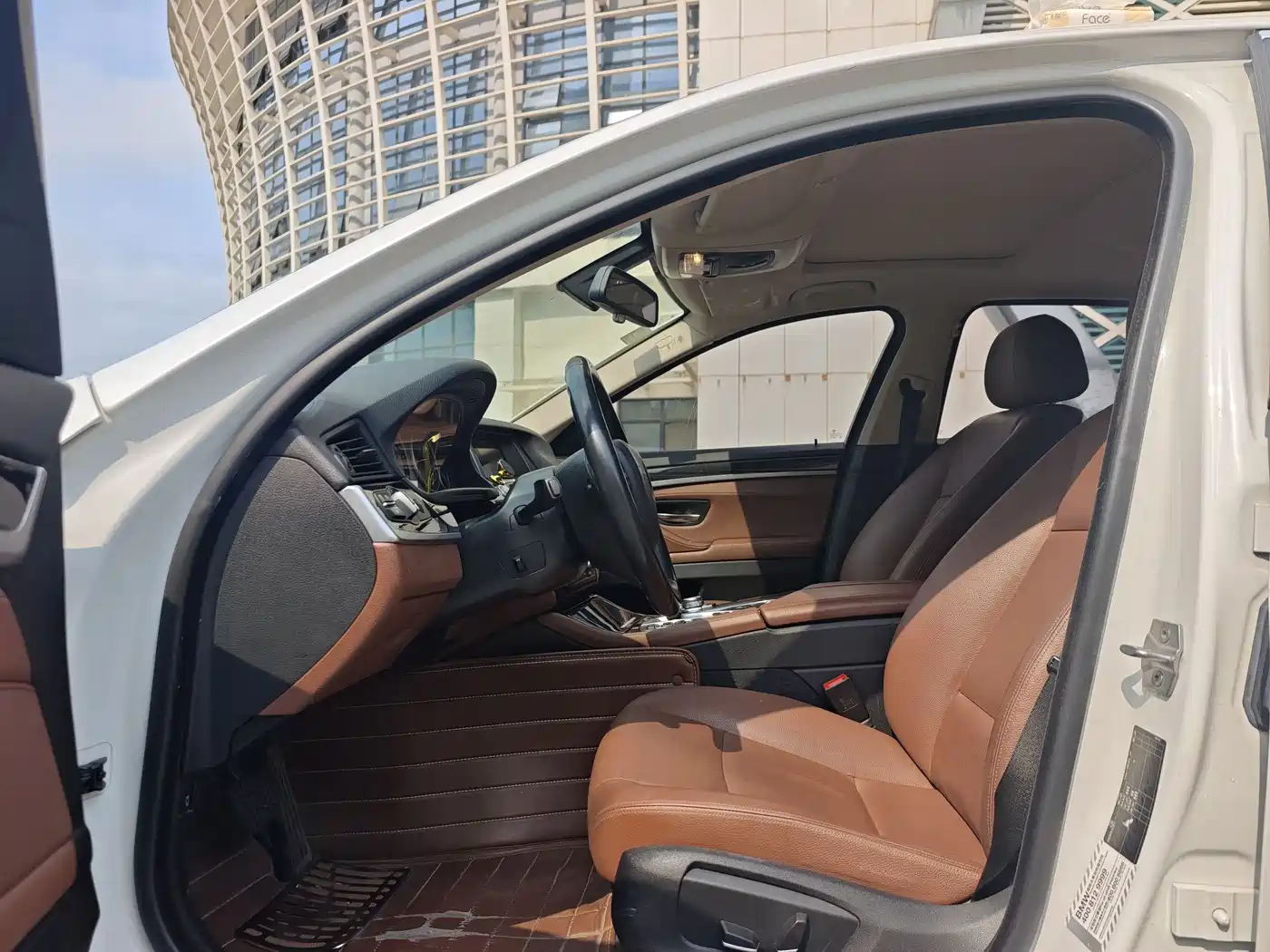 BMW 5 Series 2017 520Li Classic Edition фото 7