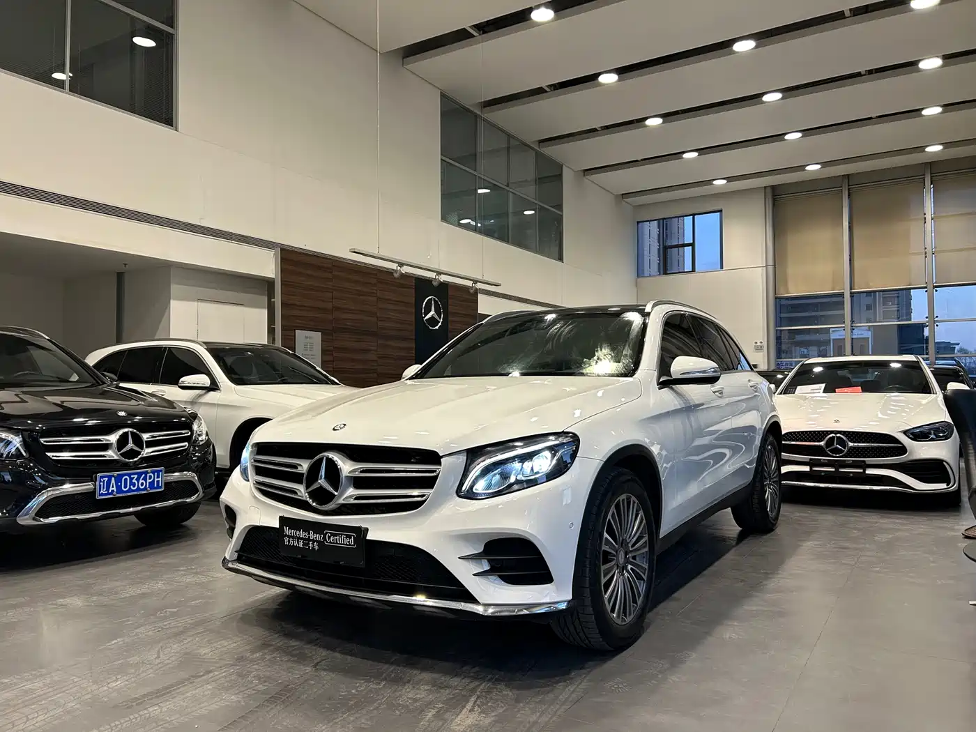 Mercedes-Benz GLC 2017 GLC 260 4MATIC Dynamic