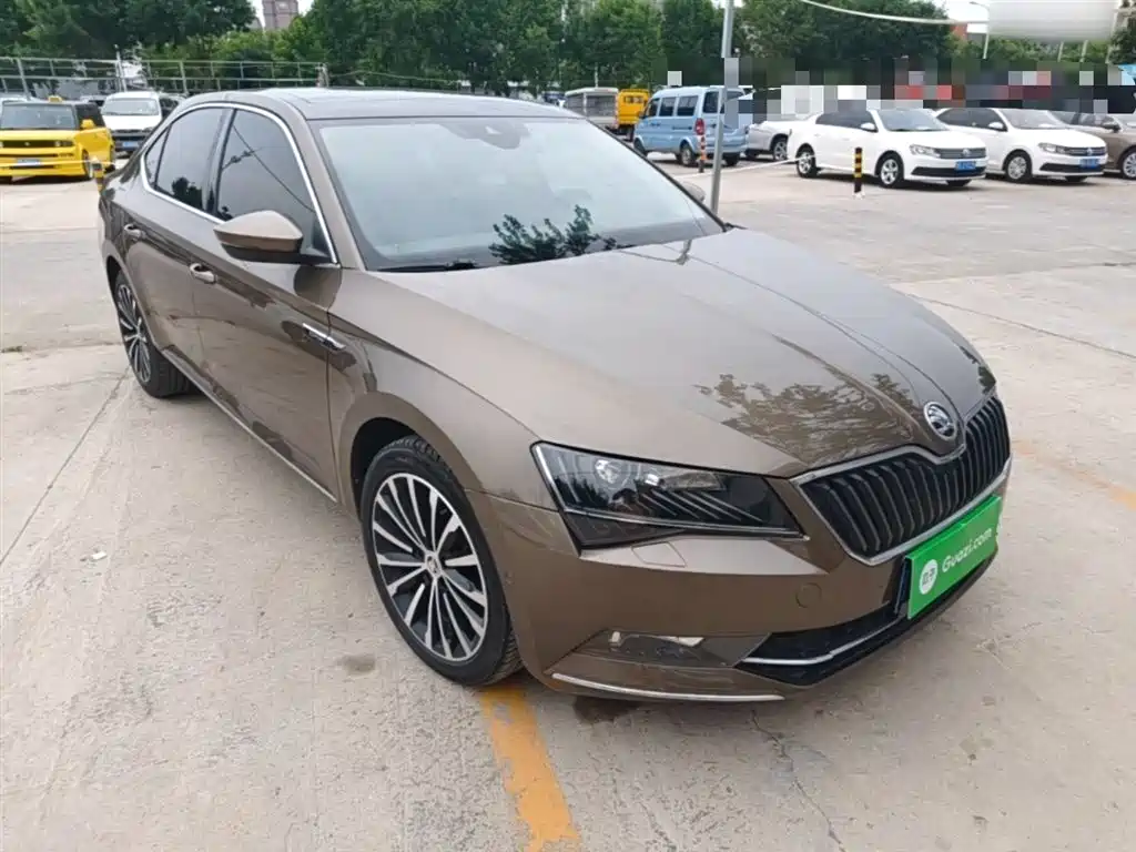 Škoda Superb 2016 TSI330 DSG Smart Edition фото 4