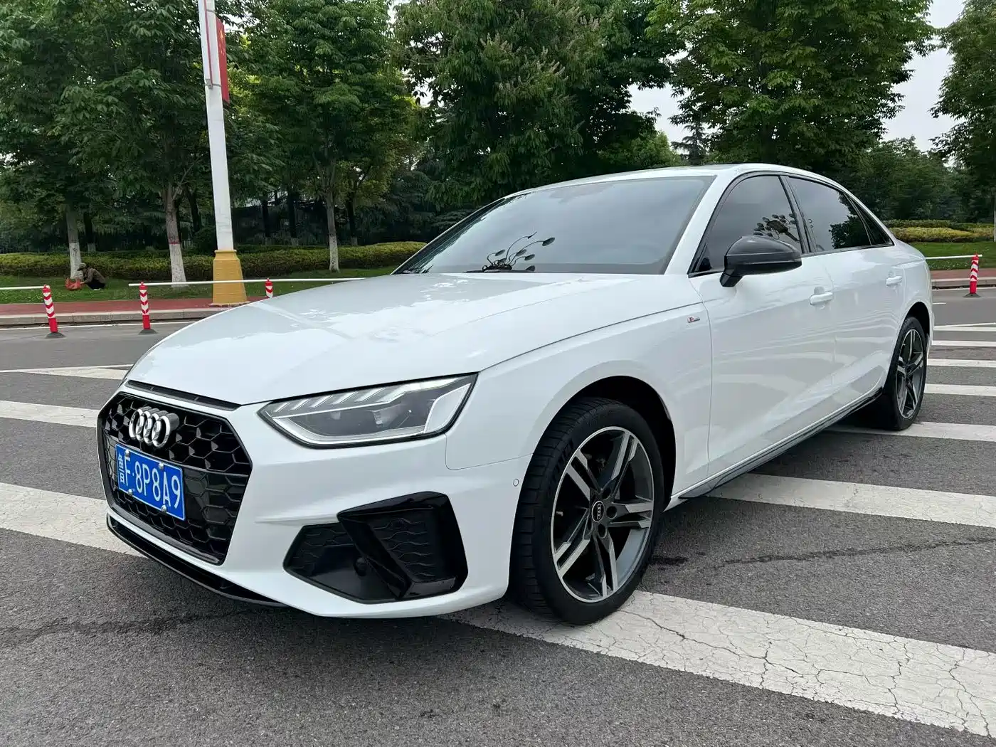 Audi A4L 2022 40 TFSI Luxury Dynamic