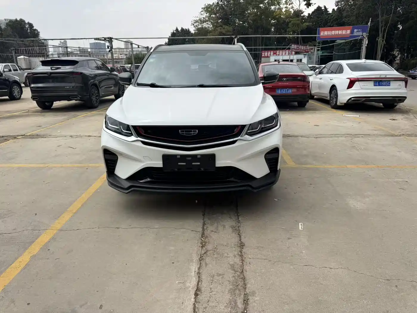 Geely Coolray 2019 2019 260T DCT Hunter China V