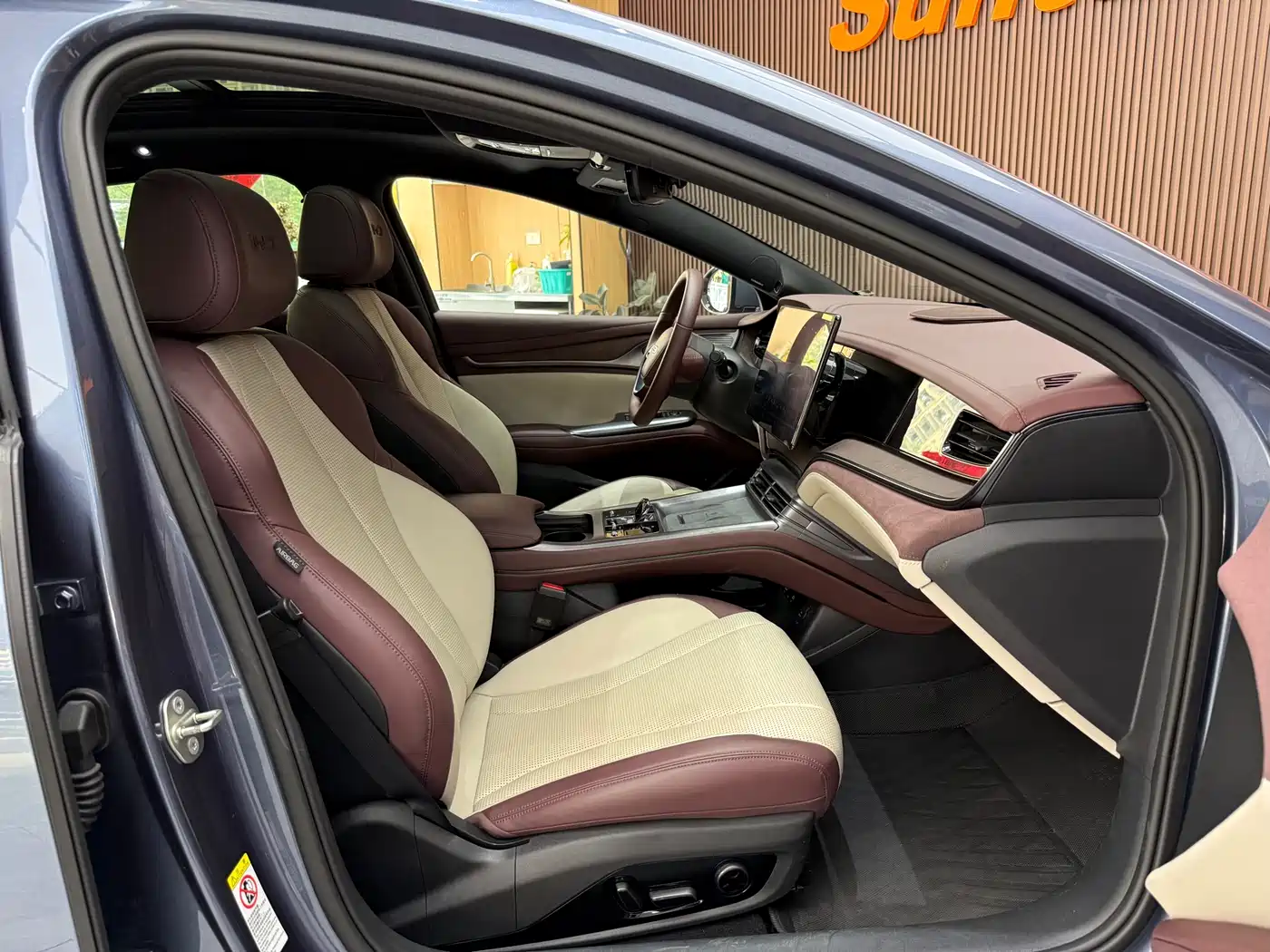 BYD Seal 2023 DM-i 1.5T 121km Premium фото 23