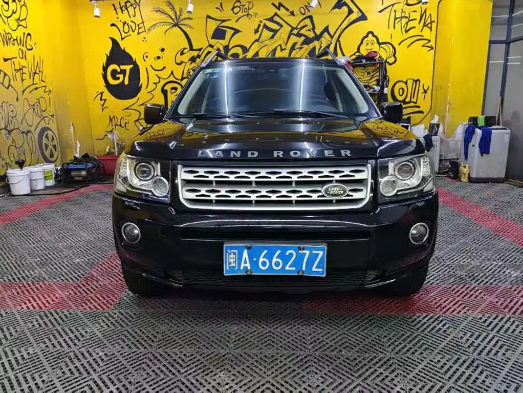 Land Rover Freelander 2 2014 2014 2.0T Si4 SE Gasoline Edition