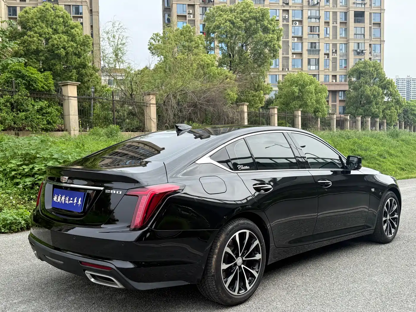 CADILLAC CT5