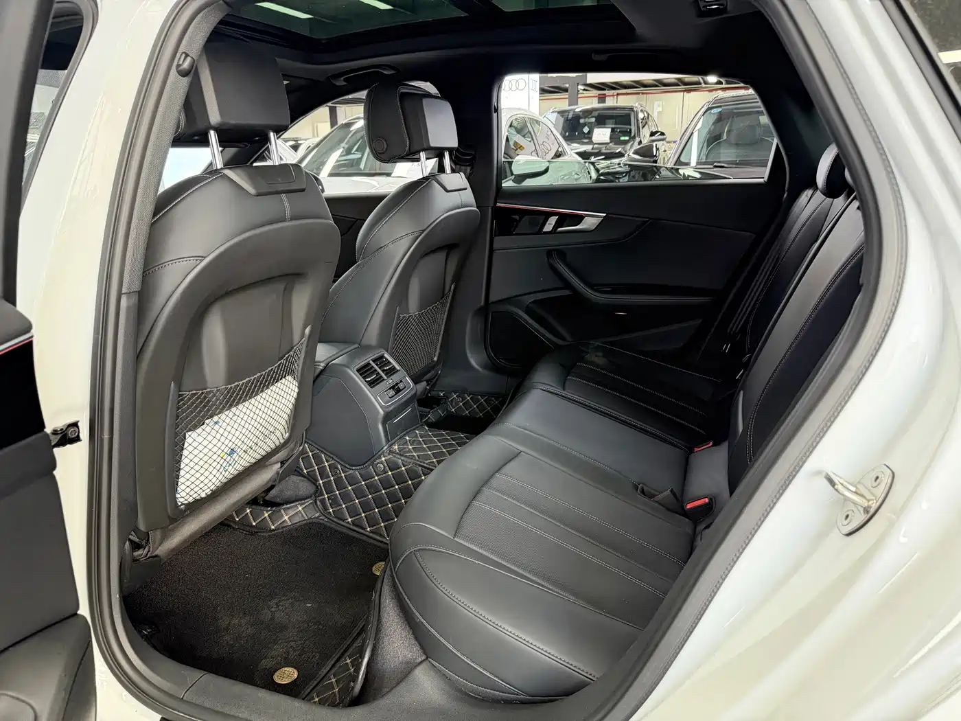 Audi A4L 2025 2024 40 TFSI Luxury Dynamic