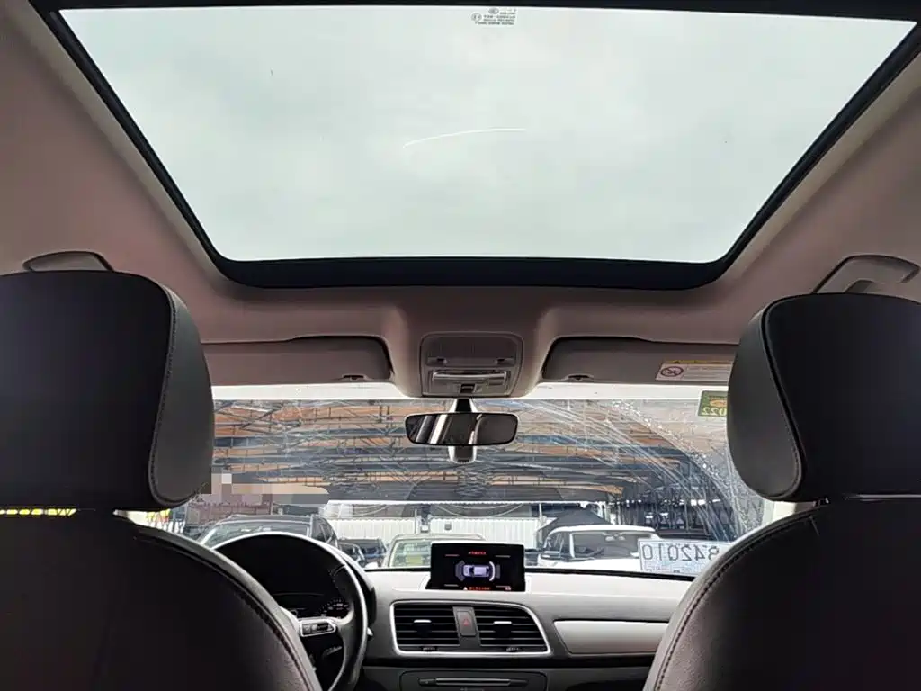 Audi Q3 2018 30th Anniversary Edition 30 TFSI Fashion фото 18
