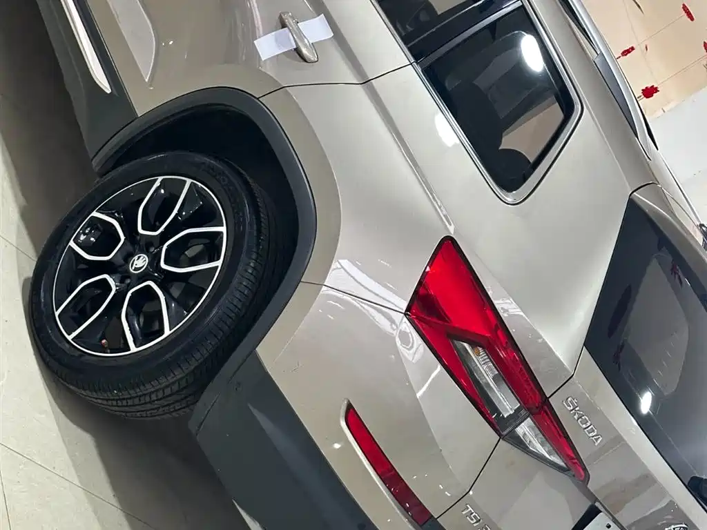 Škoda Kodiaq 2018 TSI380 7-seat AWD Flagship фото 23