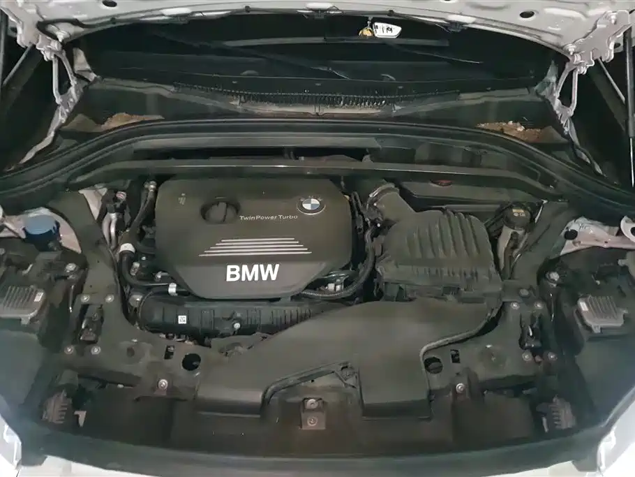 BMW X1 2018 sDrive20Li Leading Model фото 10
