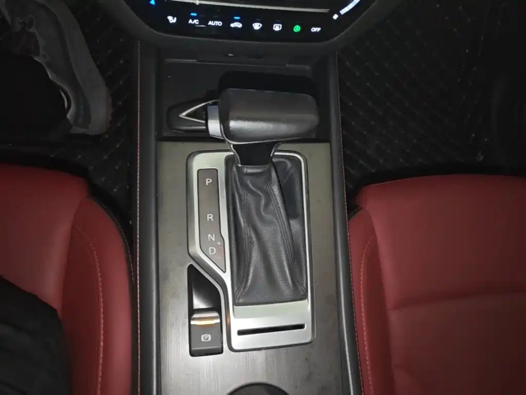 Changan CS35 PLUS 2019 2019 1.4T DCT Smart Blue Whale Edition
