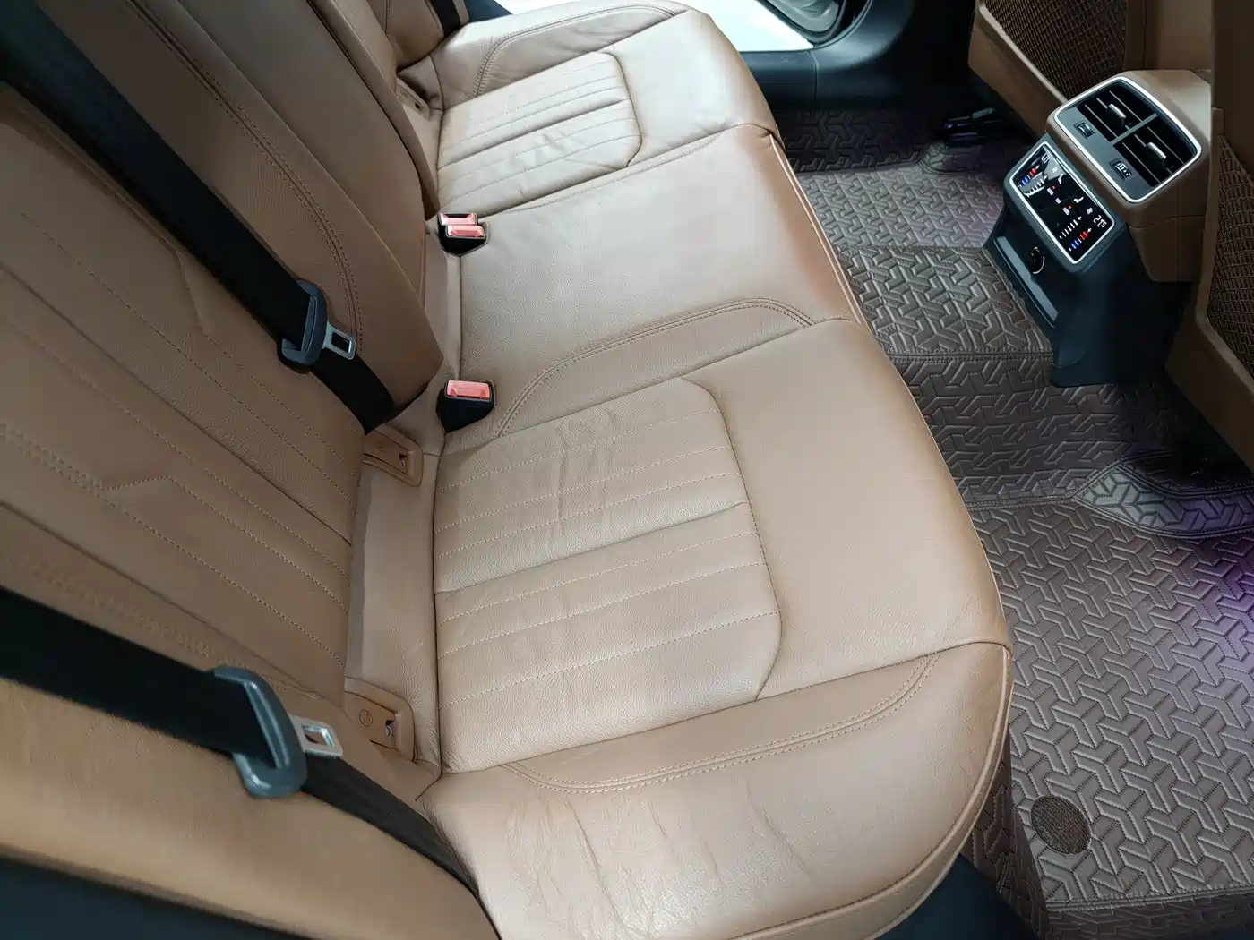 Audi A6L 2020 45 TFSI quattro Premium Elegance фото 10