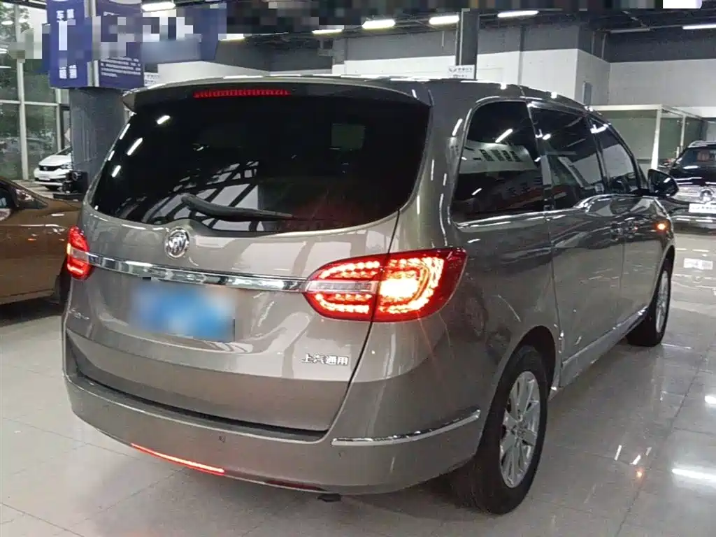 Buick GL8 2017 25S Luxury China V фото 7