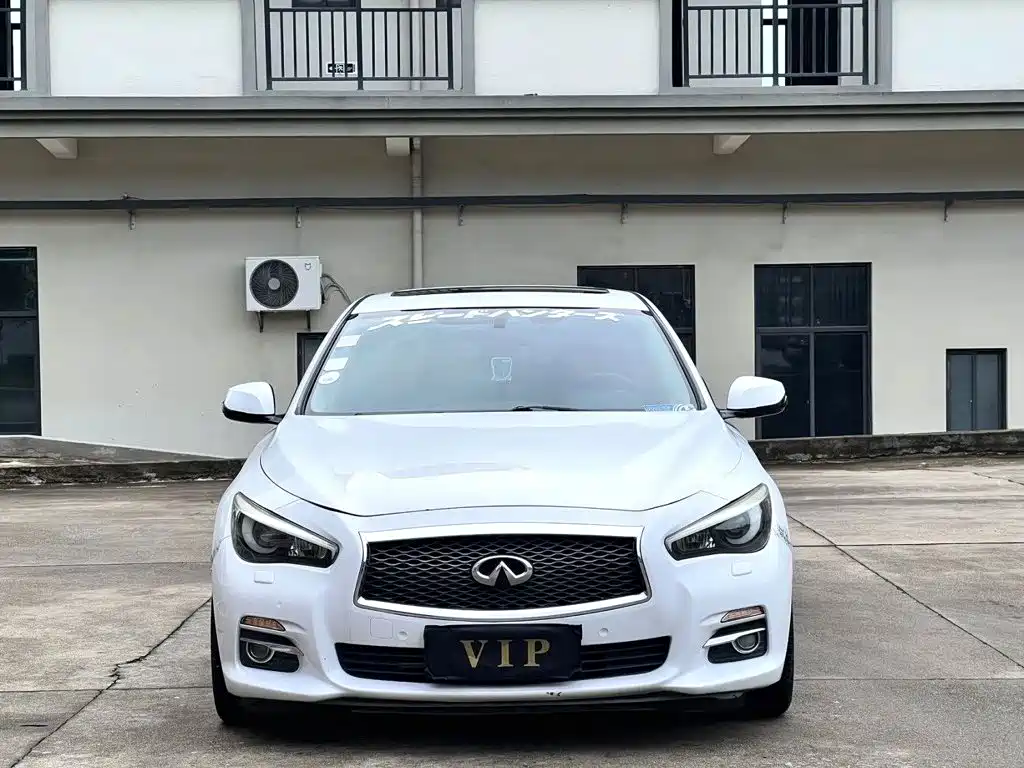 2017 Infiniti Q50