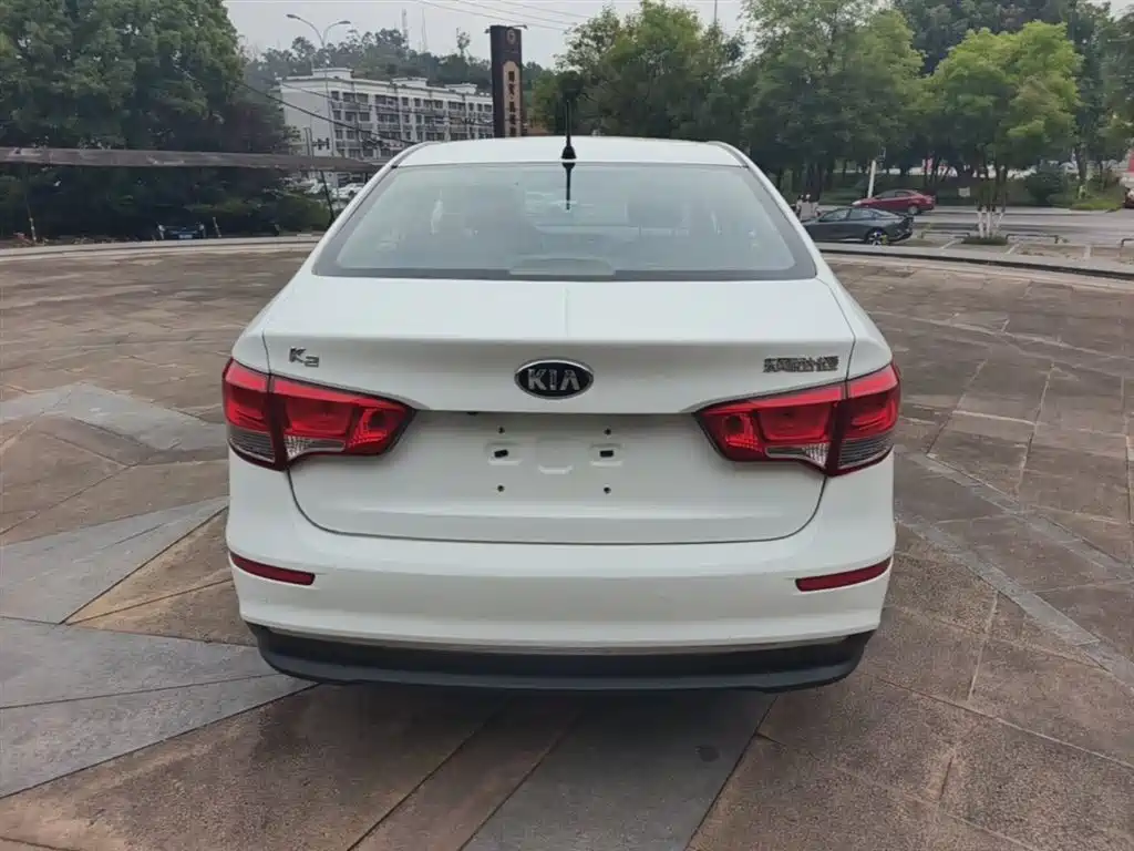 Kia K2 2015 Sedan 1.4L AT GLS фото 6